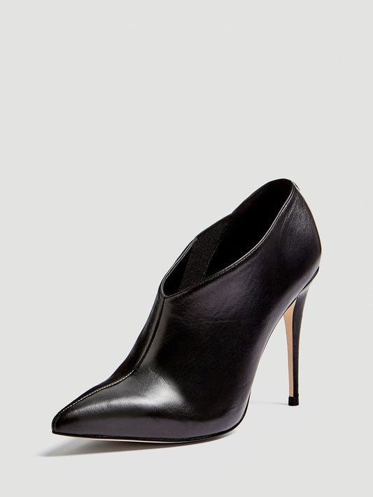 Guess Footwear (FL5ONDLEA09-BLACK) Women
