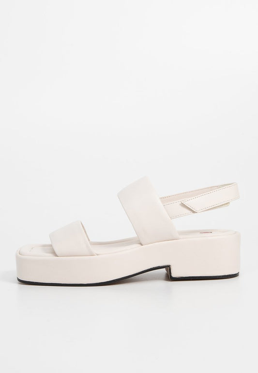 LOLA Women